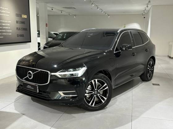 VOLVO XC60 2.0 T8 HYBRID MOMENTUM AWD GEARTRONIC